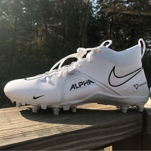 Nike Men’s Alpha Menace Varsity 3 Football Cleats Sz 11.5